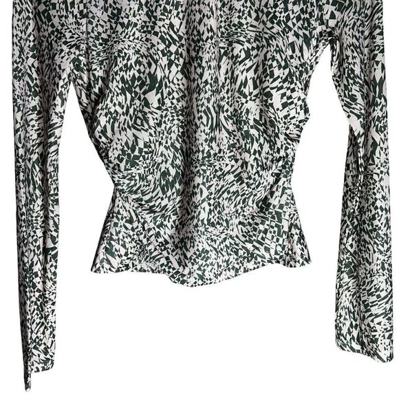 ASTR The Label Women's Zazie Mock Neck Top - Size S - Picture 4 of 8